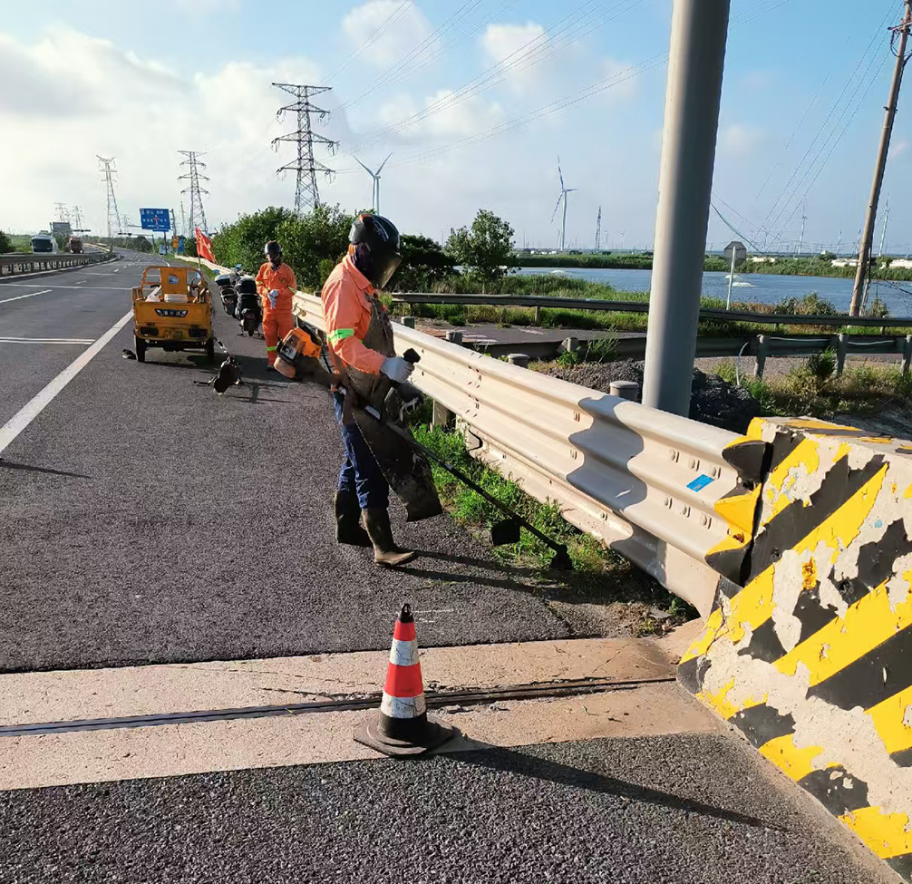 be3c265da951b4fff91cd57c2a0c72ff