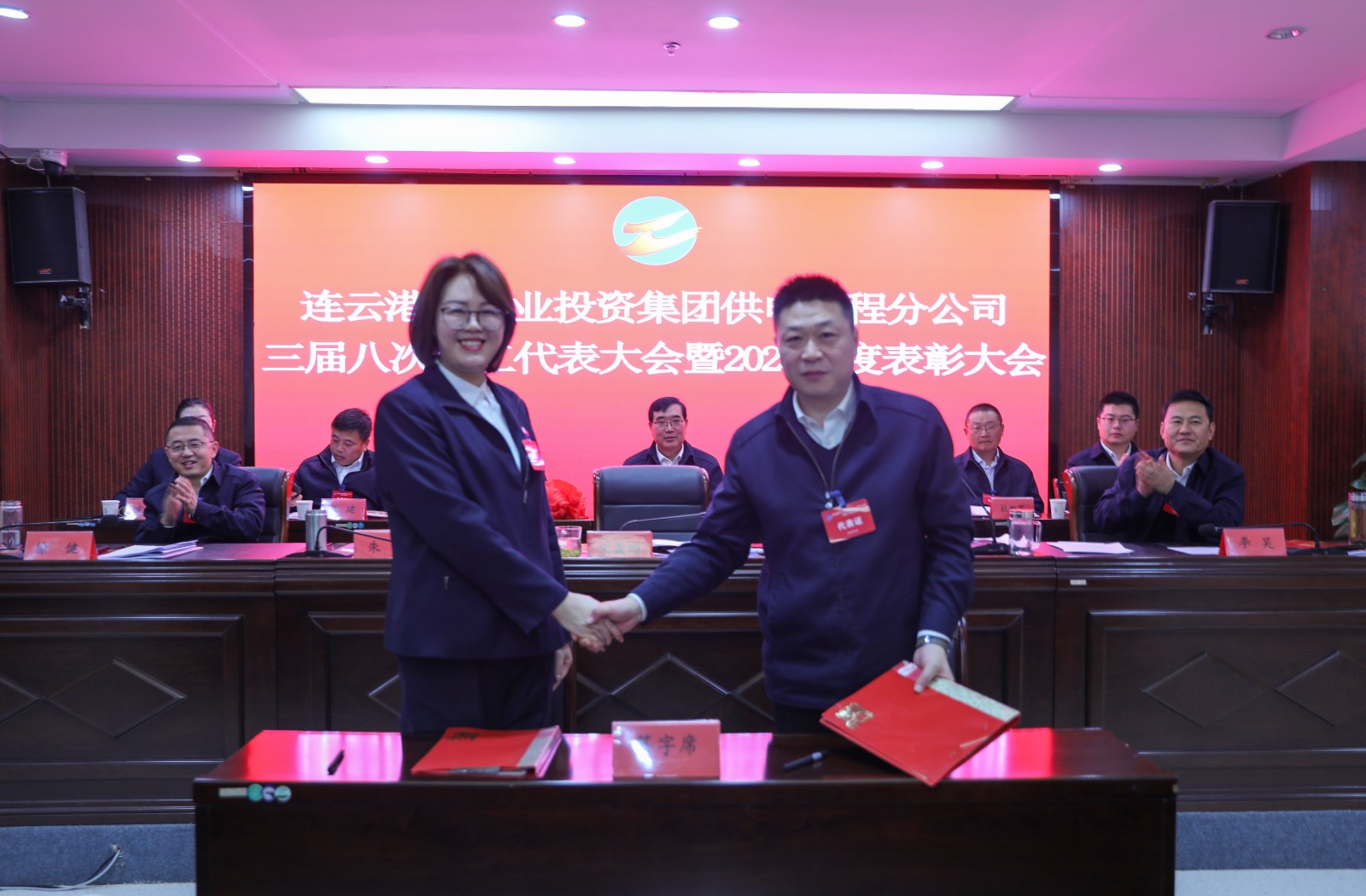 1706508442639053942.jpg 02072c852f0ef66dd15e3f9fdc9fdf4.jpg